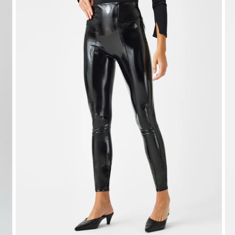 SPANX Classic Black Leggings